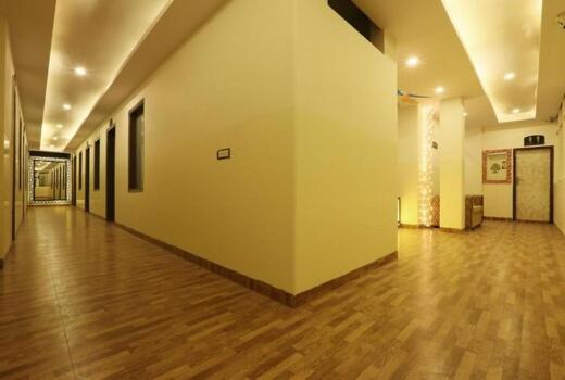 Hotel Plazzo Yeni Delhi Dış mekan fotoğraf
